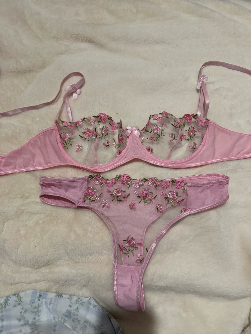 🎀 Pink Floral Embroidered Lingerie Set
